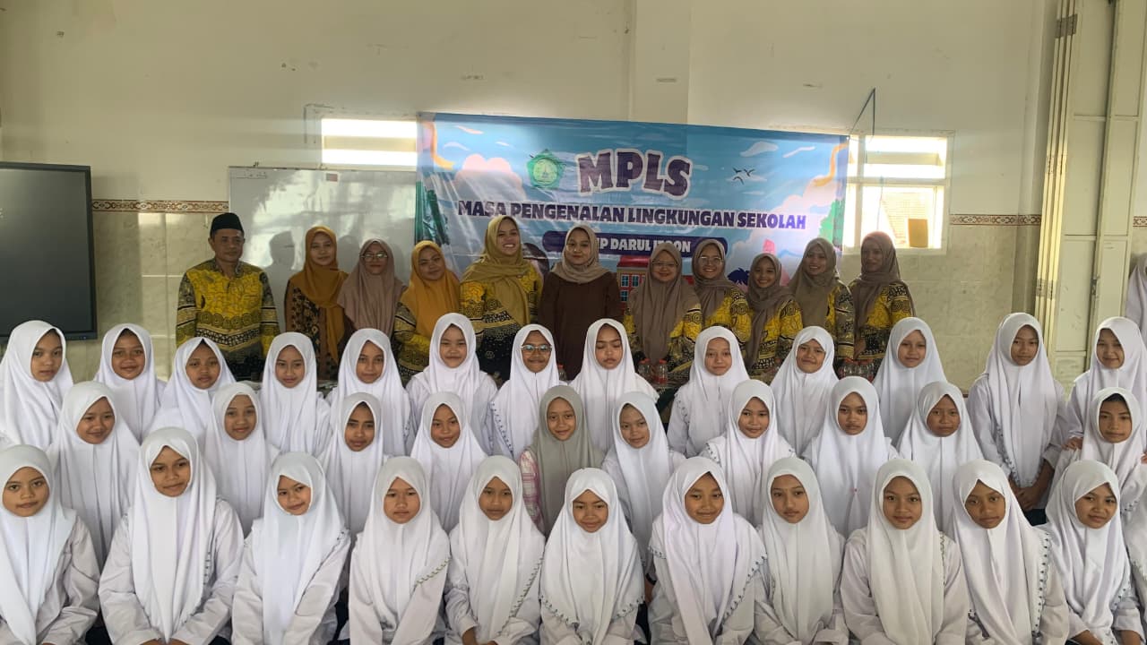 Membangun Karakter Sejak Hari Pertama, SMP Darul Itqon Sukses Gelar MPLS